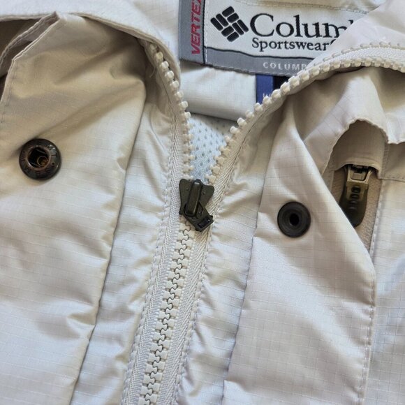 Jacket - Picture 16 of 16